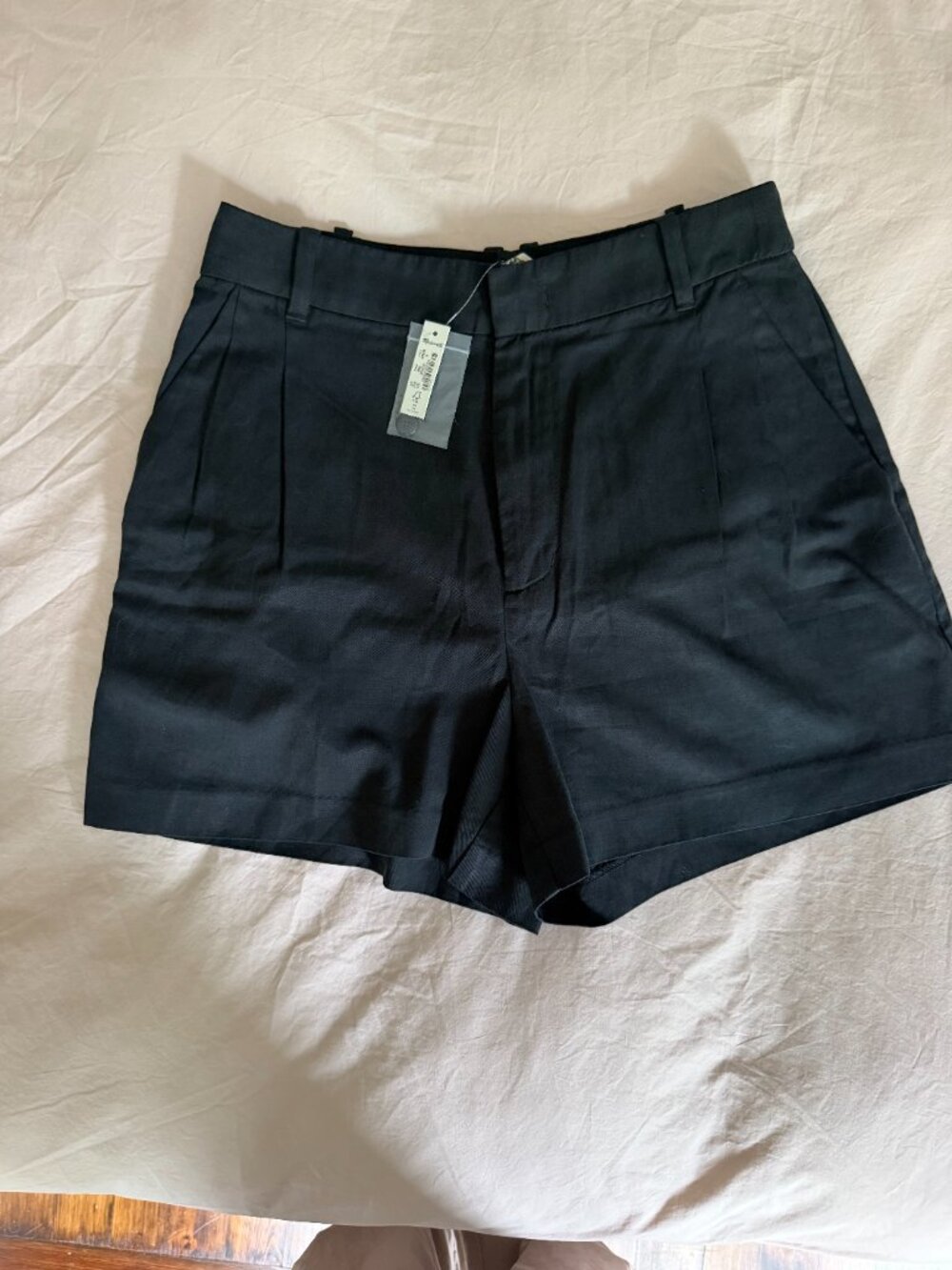 NWT Madewell The Harlow Short in Drapey Twill